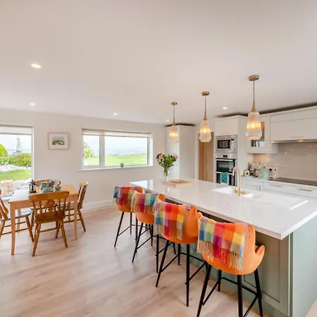 3 Bed In Cashel Oc-a32863
