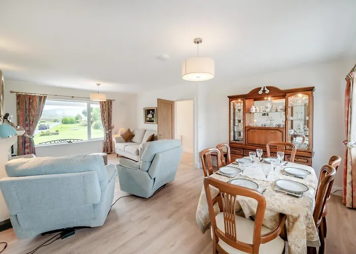 3 Bed In Cashel Oc-a32863 *